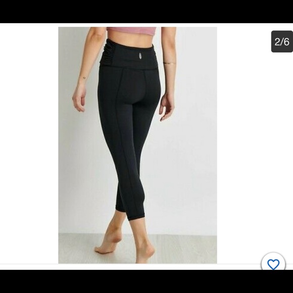 Free People Movement Hang Ten Crop - Picture 2 of 7